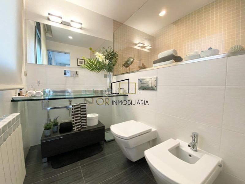 Foto 5cf29d69-e24e-48c9-9668-8d2dc798e961. Casa  de lujo 3 hab, 4 baños, 4 plantas, ascensor, garaje en Vilafranca del Penedès