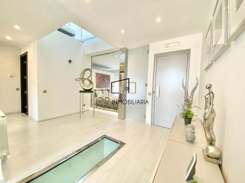 Foto 7d971a1b-3729-44ae-811d-d9c69c223783. Casa  de lujo 3 hab, 4 baños, 4 plantas, ascensor, garaje en Vilafranca del Penedès
