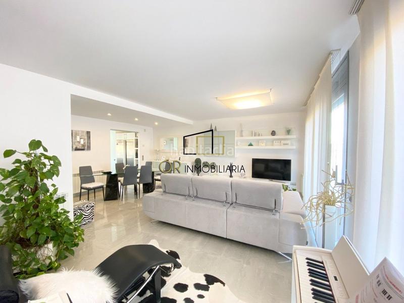 Foto 8c3b6455-b0b9-40c6-9ad0-1ab186b64b01. Casa  de lujo 3 hab, 4 baños, 4 plantas, ascensor, garaje en Vilafranca del Penedès