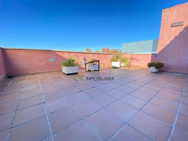 Foto a0e09cdb-6468-4523-b593-354da5bd1ff0. Casa  de lujo 3 hab, 4 baños, 4 plantas, ascensor, garaje en Vilafranca del Penedès
