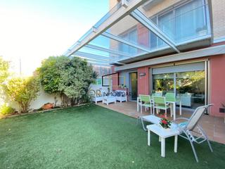Casa a Barceloneta -  Mol den Rovira. Casa de lujo 3 hab, 4 baos, 4 plantas, ascensor, garaje