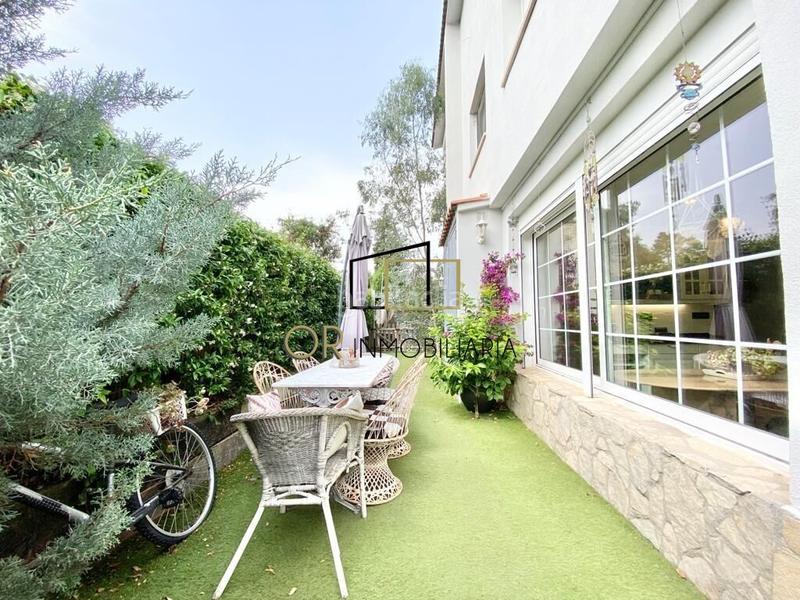 Foto f85125aa-6b45-42aa-86b3-fecc62acc52c. Casa excelente casa de 4 habitaciones, 3 baños y piscina en sant elies, medion en Mediona