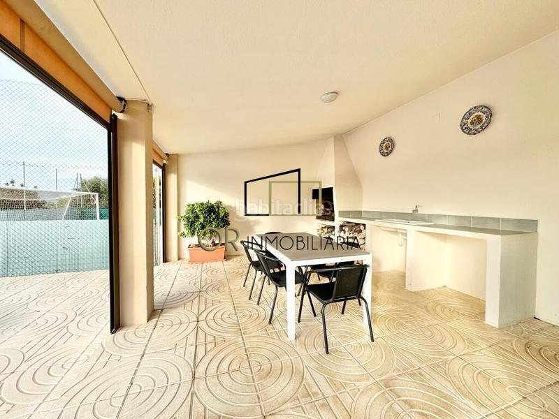 Foto 255a2db3-45e0-4706-818c-3340a63e3cc8. Casa  independiente de 4 hab., jardín, piscina, garaje y barbacoa en el priorat de banyeres en Llorenç del Penedès