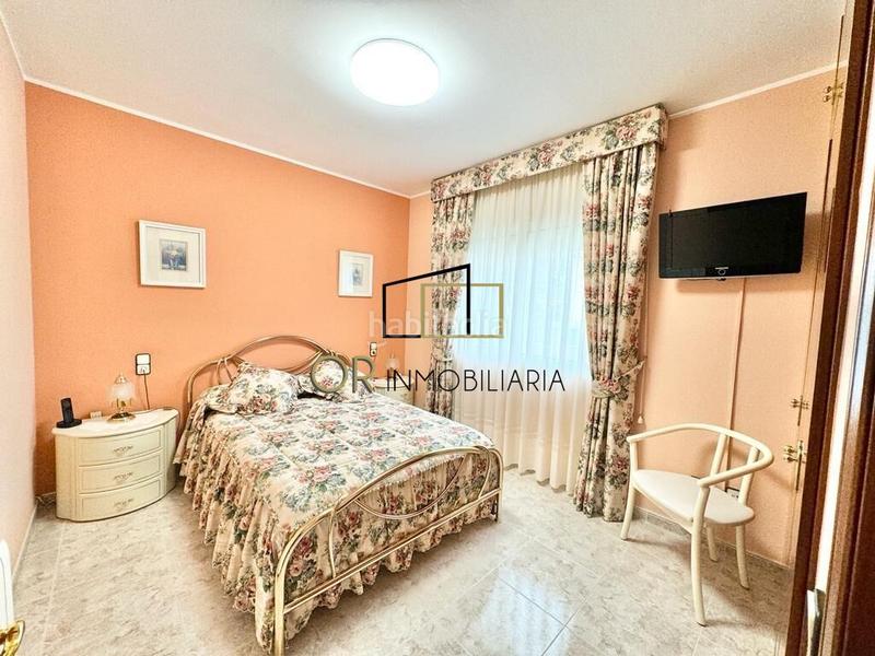 Foto 28fc82d5-f4a8-44d2-ab1f-d35f2dbe4da1. Casa  independiente de 4 hab., jardín, piscina, garaje y barbacoa en el priorat de banyeres en Llorenç del Penedès