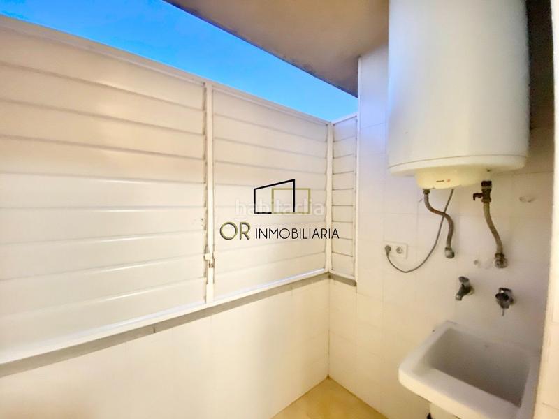 Foto c98fe492-2b13-4d94-8a05-1aeb63277d3c. Piso  exterior, 3 hab, 2 baños, balcón, asc, parking para inversores en Avinyonet del Penedès