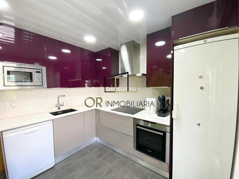 Foto 9763d126-803e-4611-8fa6-6375ee5aeb6a. Casa  adosada con terraza, jardín y 4 habitaciones en Santa Margarida i els Monjos