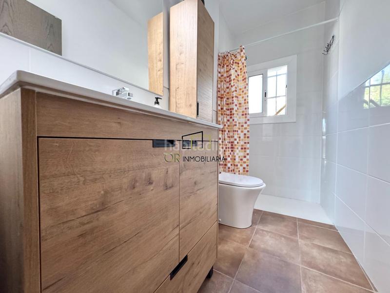 Foto e4b6d787-8520-4410-9b08-bb4479f92ea4. Casa acogedora casa independiente con jardín, piscina y sala de fiestas en Pontons