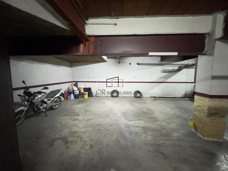 Foto 01c568a9-4797-4e08-85a5-04ec0b5ad029. Parking coche dos plazas de aparcamiento en venta con acceso por rampa en Vilafranca del Penedès