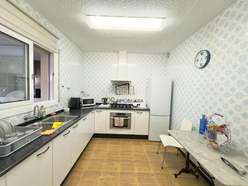 Foto 1f5df073-ff9d-4aa1-bb44-011a611ba298. Casa encantadora casa familiar con dos viviendas y espacio exterior en moja, olerdola en Olèrdola