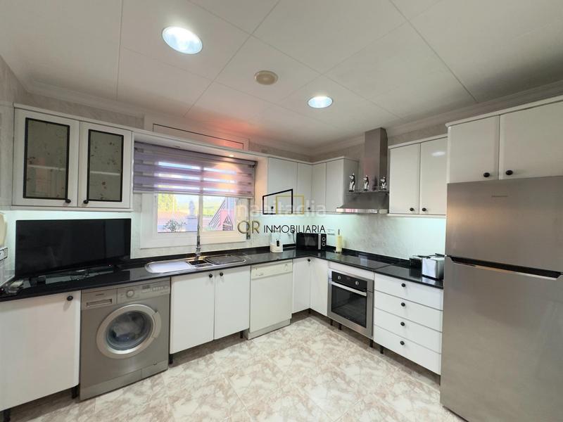 Foto e2cc6e1f-1257-419d-ac15-2d63331b9474. Casa encantadora casa familiar con dos viviendas y espacio exterior en moja, olerdola en Olèrdola