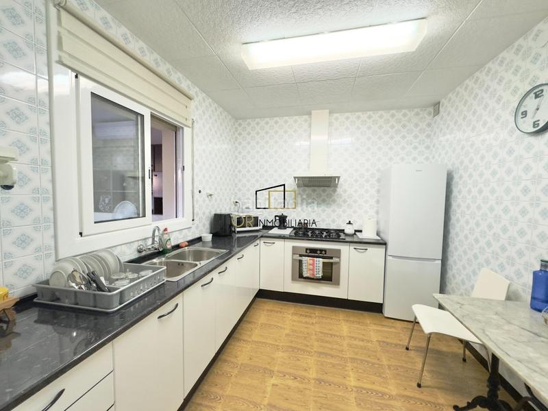 Foto efeb0550-b1ca-433c-a1e3-8315effff6bd. Casa encantadora casa familiar con dos viviendas y espacio exterior en moja, olerdola en Olèrdola