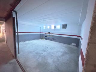 Autoparkplatz in Sant Julià. Garaje cerrado privado con dos plazas en sant julià  vilafranca