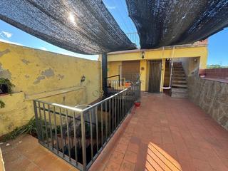 Casa a Subirats. Casa en venta en el barrio de can batista, subirats