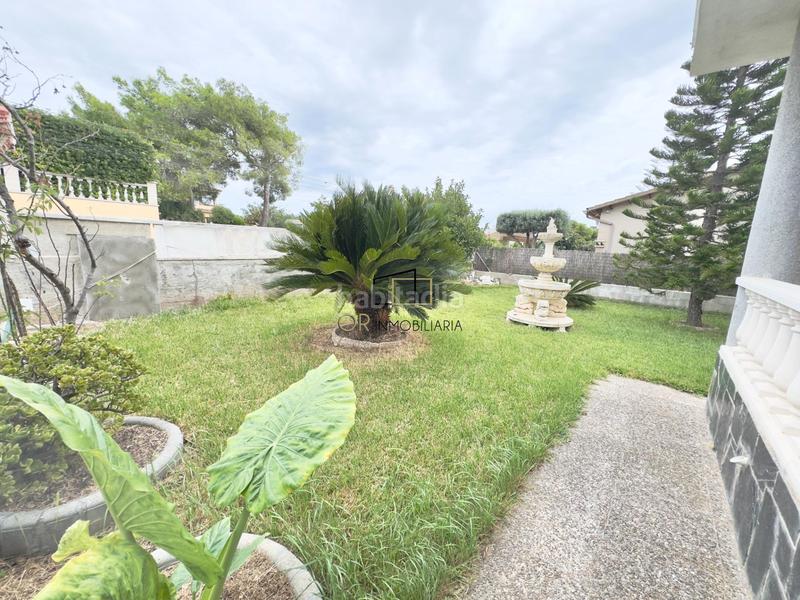 Foto b7c0d227-0abf-4e76-a8c3-66ad86cd40ee. Haus mit parking pool in Els Masos - Els Garrofers Coma-ruga