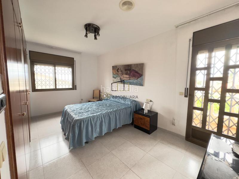 Foto d21d52e9-90d3-46cd-b281-c689415da57a. Haus mit parking pool in Els Masos - Els Garrofers Coma-ruga