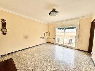 Pis a Sant Julià. Piso de 4 habitaciones en poble nou, cerca del centro de vilafra