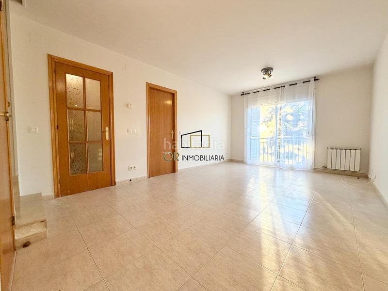 Foto 8ceeaf8a-5d6c-4e70-a351-c5b804f865db. Alquiler piso dúplex en alquiler de tres habitaciones con terraza en Santa Margarida i els Monjos