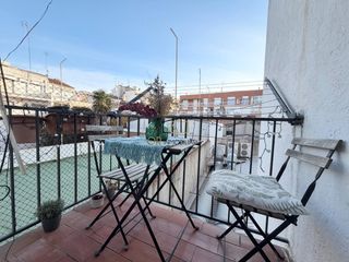 Appartamento in Sant Julià. Piso reformado de dos habitaciones con balcón en sant julià, vil