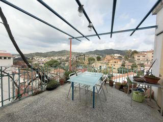Casa a La Miranda-Can Candeler. Casa de origen para reformar con posibilidad de ampliación en sa