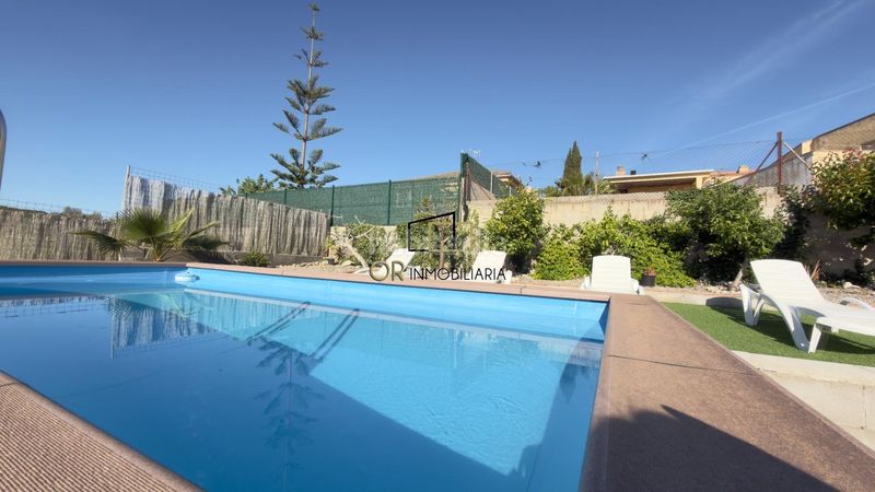 Foto 4d786501-07b0-42c2-b3d3-5f6a82e8e4c3. Casa amb calefacció aparcament piscina a Olèrdola