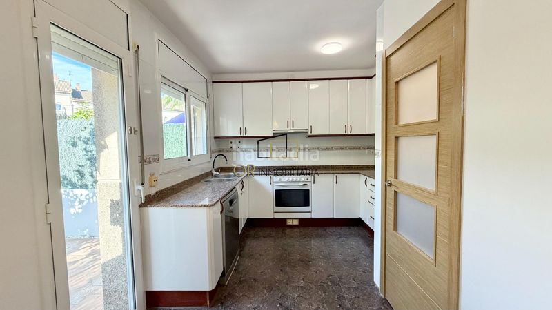 Foto f364b823-cebf-450d-b862-3c1e6135bd60. Casa amb calefacció aparcament a La Franquesa-Oasis Park Vendrell (El)