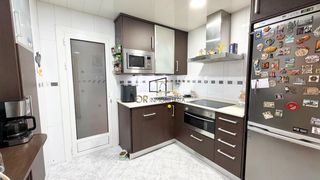 Etagenwohnung in El Raval. Loft de 65 m2 con ascensor en el raval de santa coloma