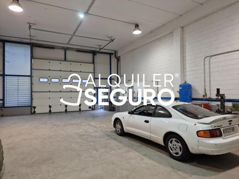 Foto 43cd4fae-b794-4192-8bed-4fcdd264a802. Lloguer local comercial a Alonsotegi