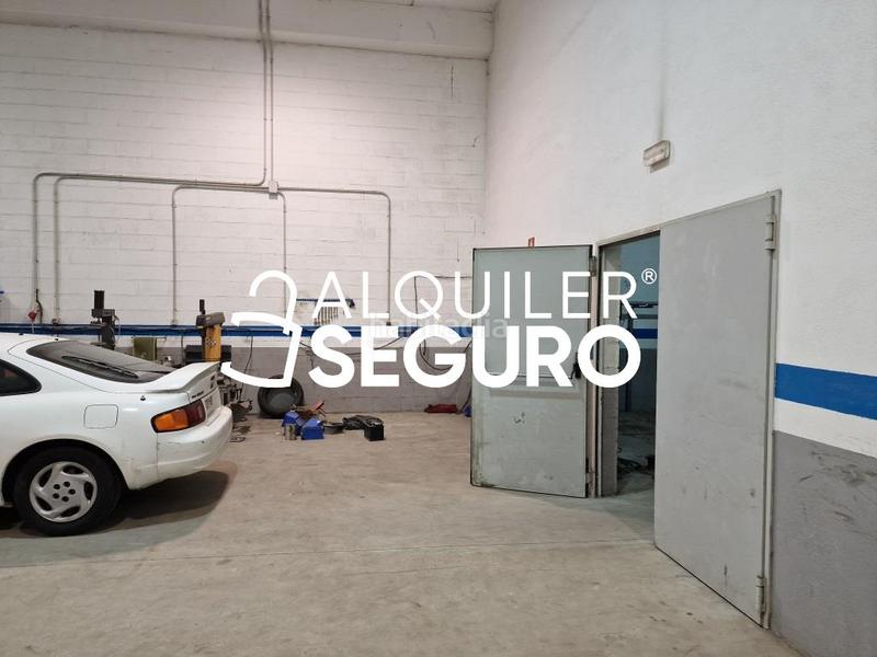 Foto 5089acbe-9841-4e50-b384-984a4bf1617d. Lloguer local comercial a Alonsotegi