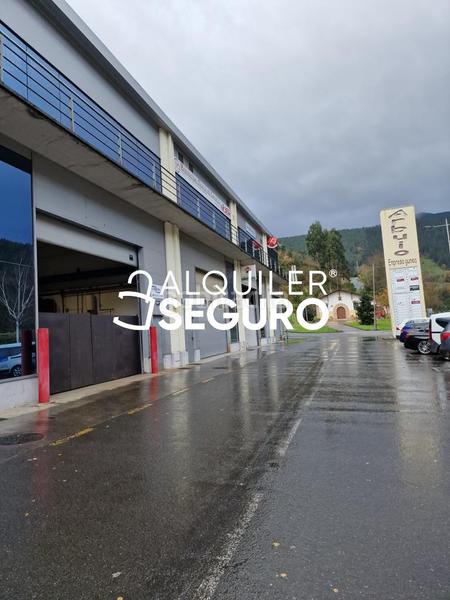 Foto b4a93711-7f69-4682-81be-4c3b5e5aa8a1. Lloguer local comercial a Alonsotegi