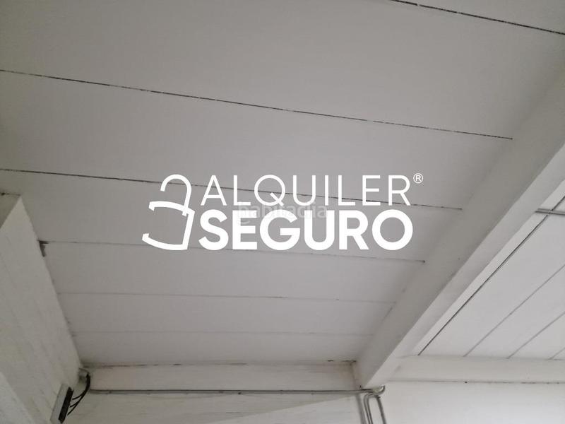 Foto db1de654-b2e9-4297-9e4a-48ba1f8df018. Lloguer local comercial a Alonsotegi