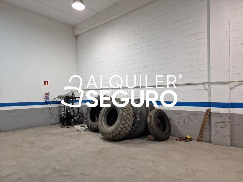 Foto dc6f689b-5335-4241-b1eb-9da161de4bc0. Lloguer local comercial a Alonsotegi