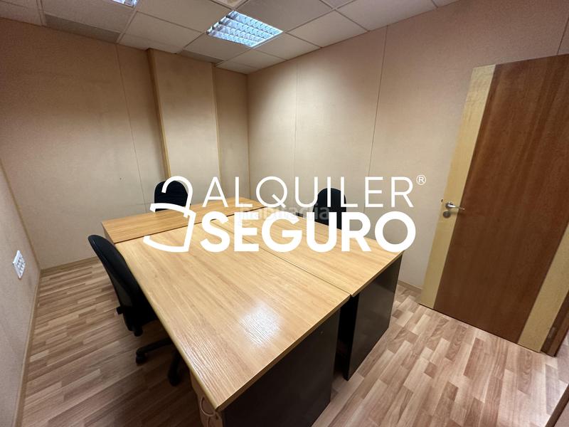 Foto b88a636a-d757-401f-8c6d-6ba4fb2c6e10. Alquiler local comercial local avicena en Getafe norte Getafe