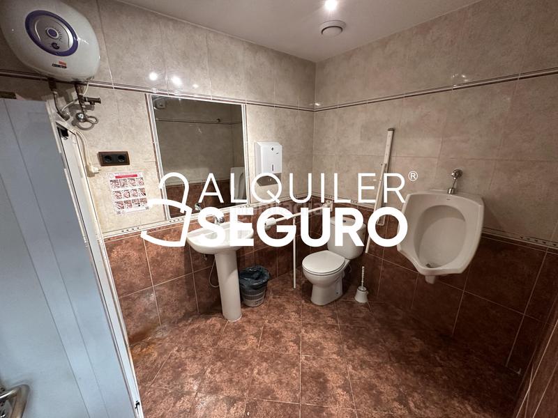 Foto 9b762f52-c376-40e7-a611-e908af7c0e2b. Location local commercial dans Getafe norte Getafe