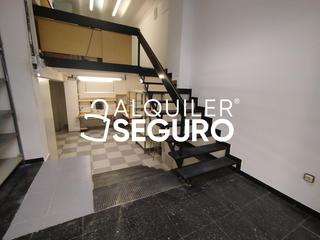 Lloguer Local Comercial  Calle carrer de rocafort. Local carrer de rocafort barcelona