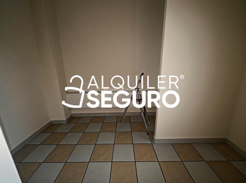 Foto 2f2e6dcb-e158-4b55-8368-ae59a4495501. Miete geschäftsraum in Norte-Universidad Móstoles