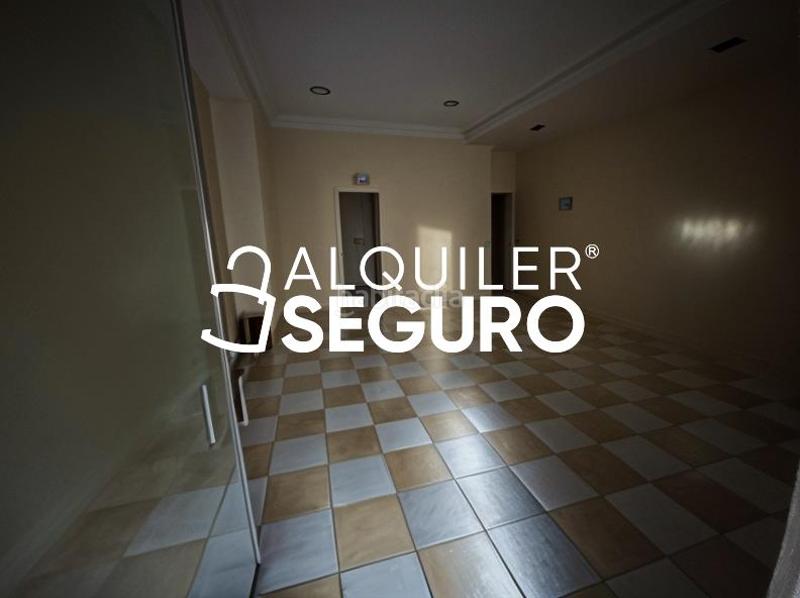 Foto 8851d8ee-0e49-4d6a-94f6-5dcbe41c5a08. Rent business premise in Norte-Universidad Móstoles