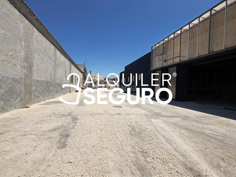Foto e4a36ae1-4cac-4291-9576-e0887a79ba30. Miete geschäftsraum in Sudeste Industrial Fuenlabrada