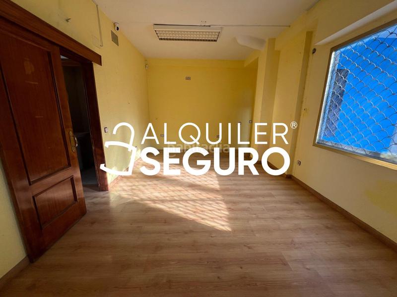 Foto 062c6d05-1afc-4993-874b-55a5844660e7. Location local commercial dans La Serna Fuenlabrada