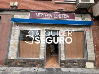 Local Comercial en Calle De Azorín