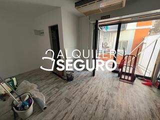 Rent Business premise  Paseo santiago de compostela. Local santiago de compostela fuenlabrada