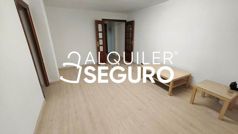 Foto 8382fd2d-23e7-40e4-a2ce-ea45c5c52df4. Alquiler piso  av. del dos de mayo en Centro Móstoles