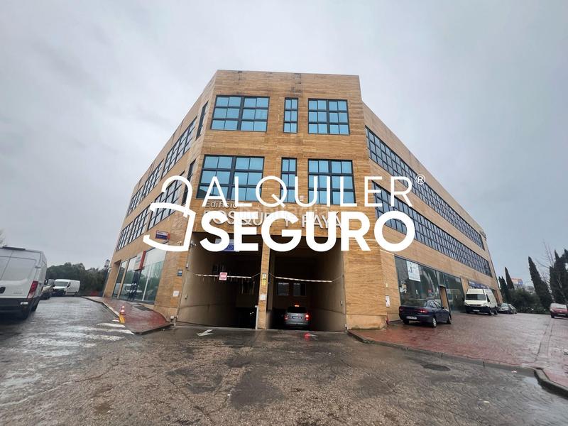 Foto e7c7324e-f5dc-4db8-8636-5a8e1c60b221. Rent business premise in Los Olivos-Los Ángeles Getafe