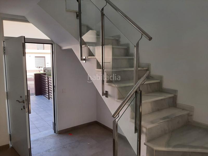 Foto 5dac8c21-565c-4578-9eb9-9db352ab12d2. Casa a schiera 120m<sup>2</sup> con parcheggio piscina terrazza in Dos Hermanas