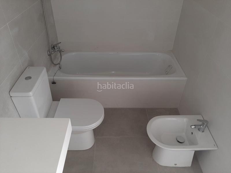 Foto d2770a84-f1c9-429f-ba7b-79fb1b45e3fd. Pis 107m<sup>2</sup> amb aparcament piscina a Vista Azul - Consolación Dos Hermanas