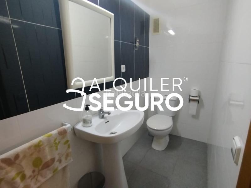 Foto 668e8519-311c-4447-9065-579e32fc8705. Alquiler local comercial local carrer de sant pere dabanto en Barcelona