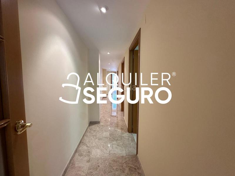 Foto 914bad36-4bcb-456a-b961-221efbf3b02a. Alquiler piso  c salvador sastre en Arrancapins Valencia