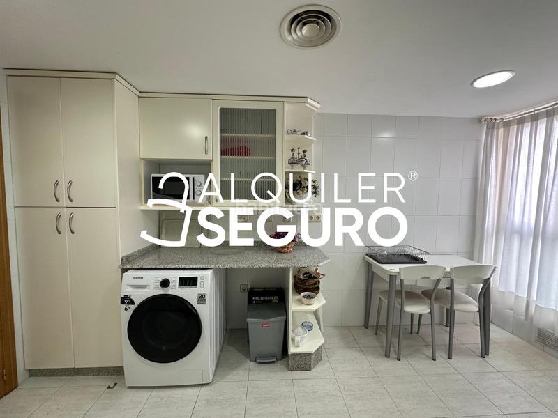 Foto 81d463cb-0005-4a8b-82a0-9f1d3070f4ad. Location appartement avec parking dans Arrancapins Valencia