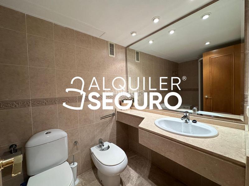 Foto 6d6fb806-1e13-4a5c-87ae-d3e6991d706c. Rent flat with parking in Arrancapins Valencia