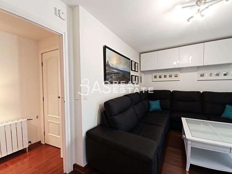 Foto acbcb8b7-ddcb-4384-b370-304b1d129bb4. Pis a San Fermín Madrid