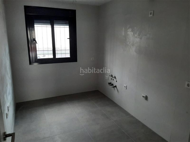 Foto 442cd53d-9ac3-4564-ac47-f8a63ad9ab40. Parking coche 13m<sup>2</sup> en Vista Azul - Consolación Dos Hermanas